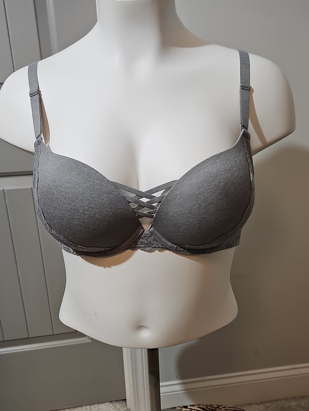 Torrid XO Plunge Gray Lace-Trim Crisscross Push-Up Bra
